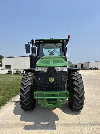 Image of John Deere 8245R equipment image 2