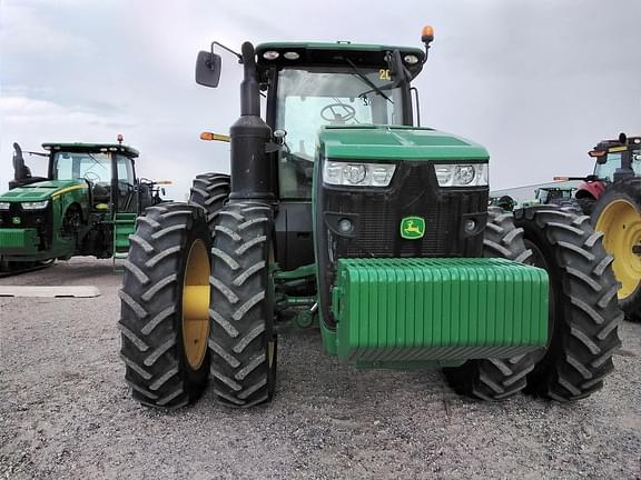 Image of John Deere 8245R equipment image 3