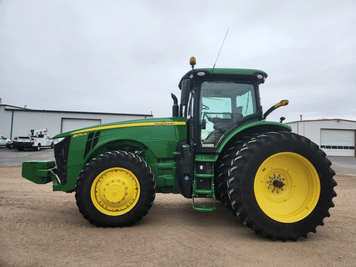 Main image John Deere 8270R