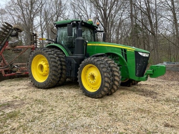 Main image John Deere 8270R