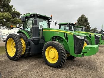 2019 John Deere 8270R Equipment Image0