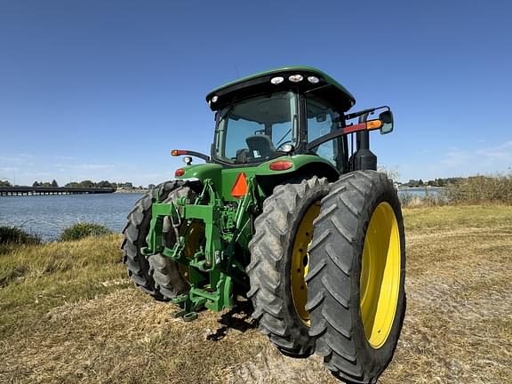 Image of John Deere 8270R equipment image 4