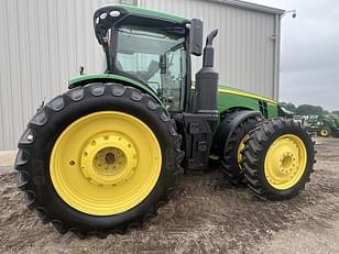 Main image John Deere 8270R 15