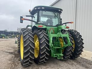 Main image John Deere 8270R 28