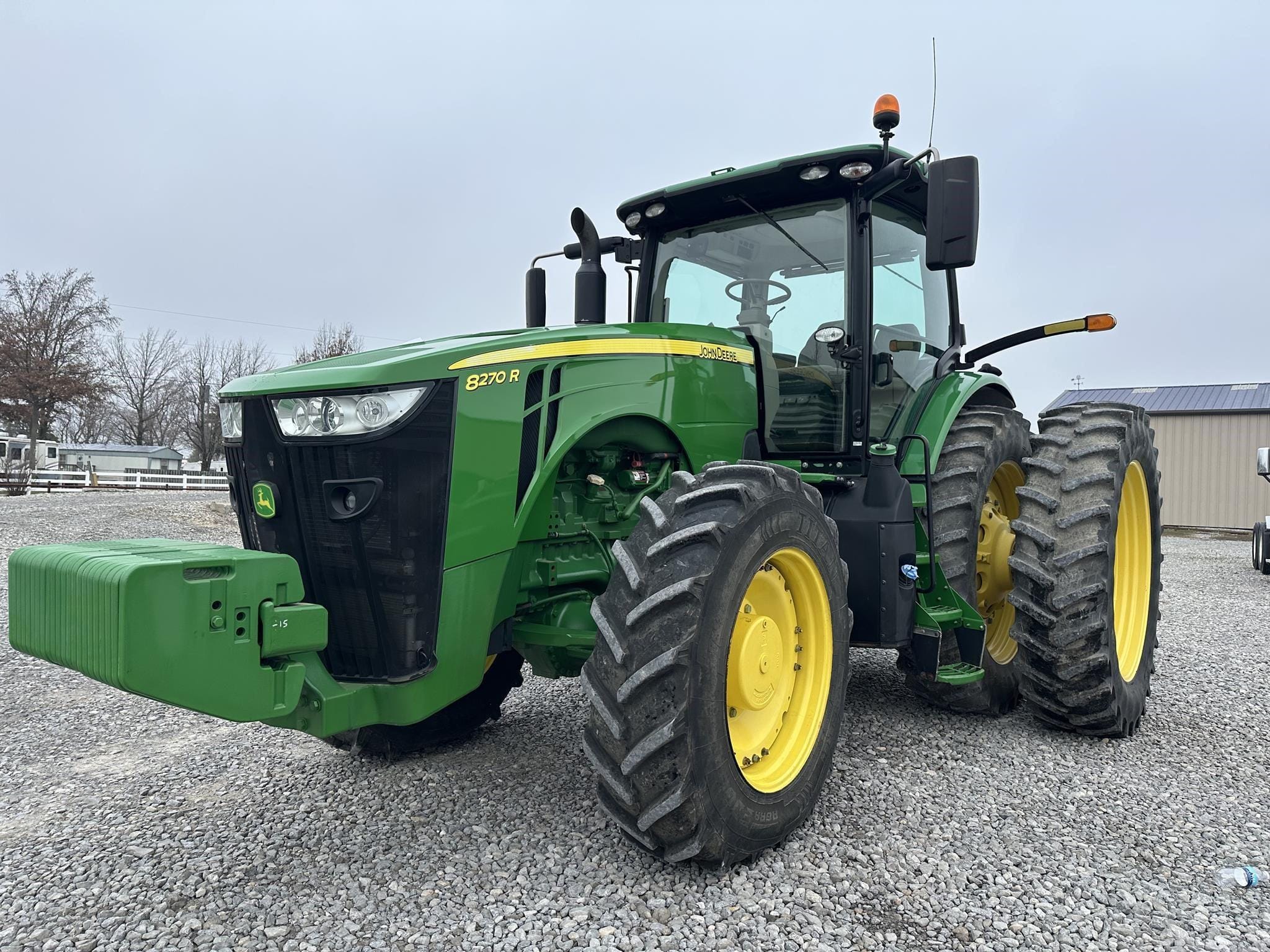 2019 John Deere 8270R Equipment Image0