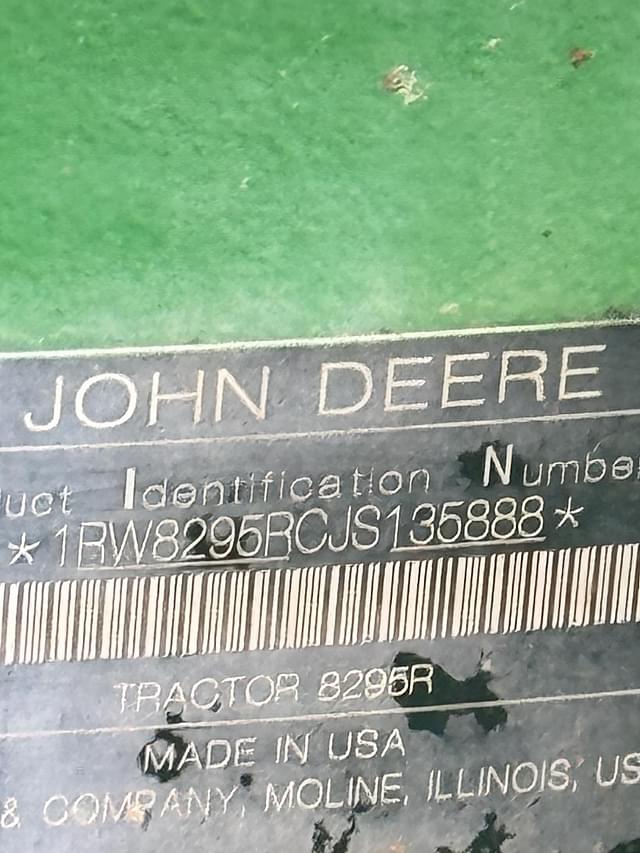 Image of John Deere 8295R equipment image 3