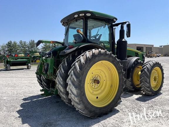 Image of John Deere 8295R equipment image 2