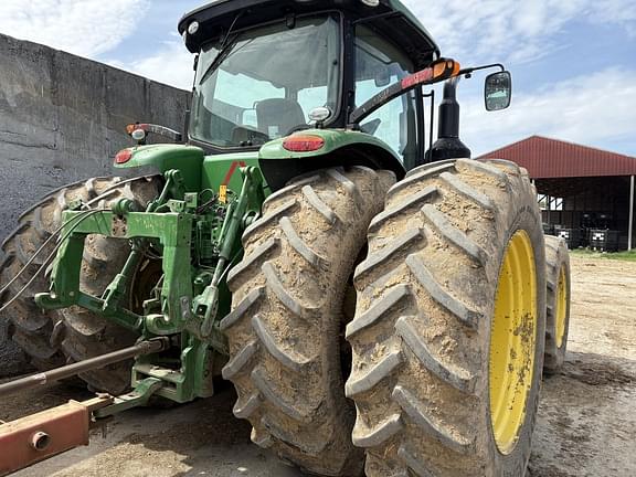 Image of John Deere 8295R equipment image 2