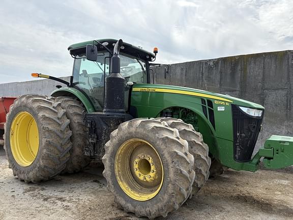 Image of John Deere 8295R Primary image