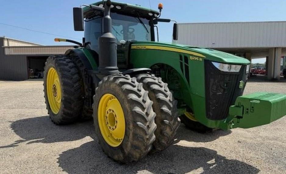 Image of John Deere 8295R Primary image