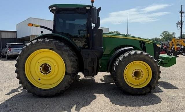 Image of John Deere 8295R equipment image 3