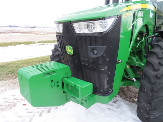 Image of John Deere 8295R equipment image 4