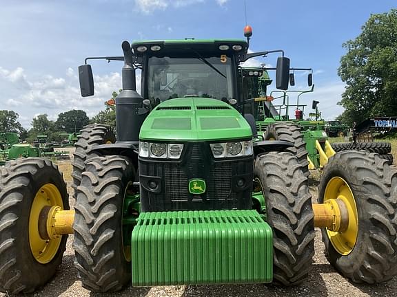 Image of John Deere 8295R equipment image 2