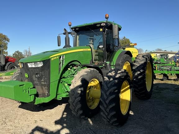 Image of John Deere 8295R equipment image 2