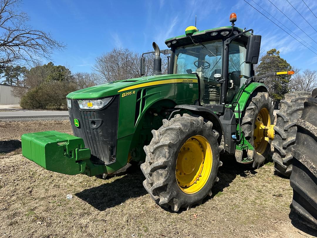 Image of John Deere 8295R Primary image