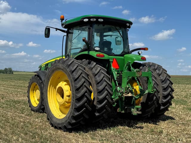Image of John Deere 8295R equipment image 3