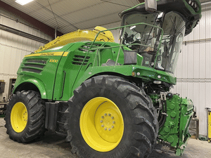 2019 John Deere 8300 Image