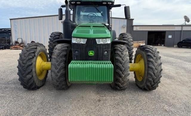 Image of John Deere 8320R equipment image 2