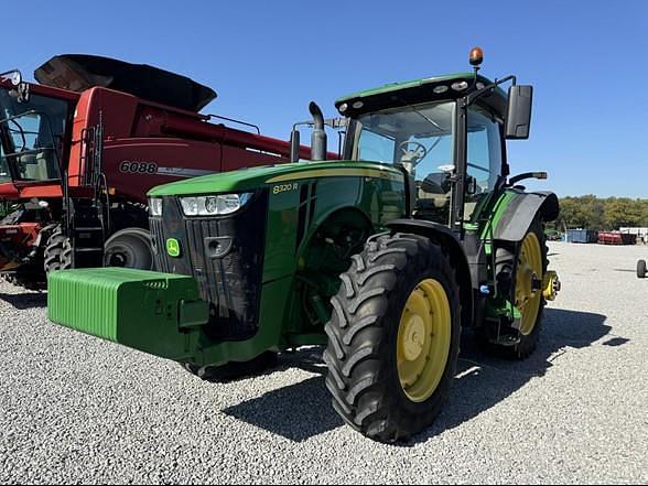 Image of John Deere 8320R equipment image 1