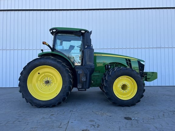 Main image John Deere 8320R