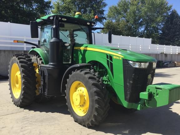 Image of John Deere 8320R Primary image