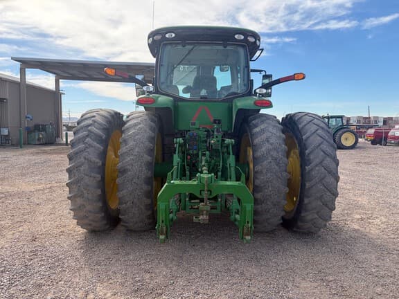 Image of John Deere 8320R equipment image 4