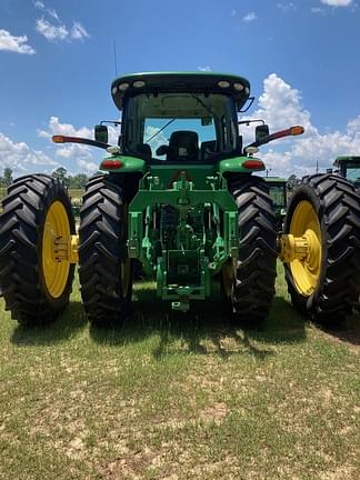 Image of John Deere 8320R equipment image 4