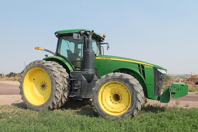 Image of John Deere 8320R equipment image 4