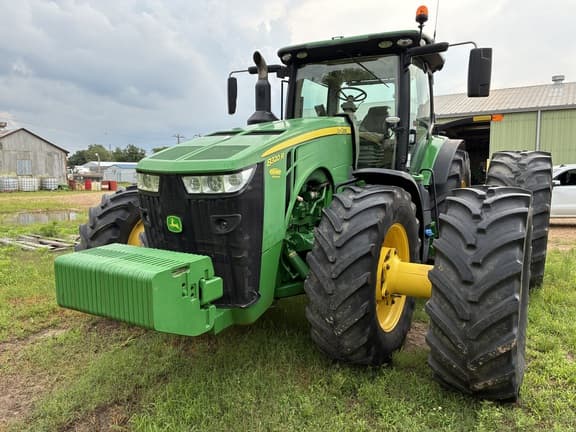 Image of John Deere 8320R Primary image