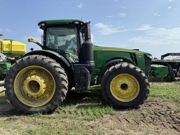 Image of John Deere 8320R equipment image 1