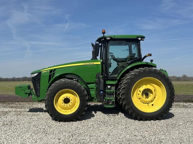 Image of John Deere 8320R equipment image 1