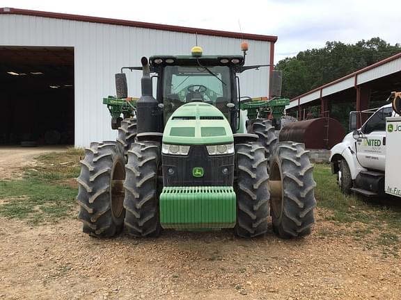 Image of John Deere 8320R equipment image 3