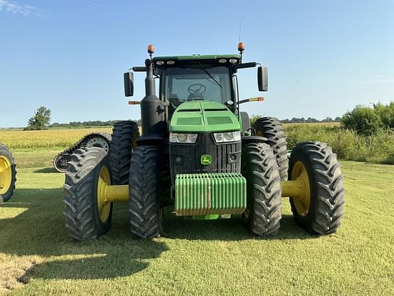 Image of John Deere 8320R equipment image 2