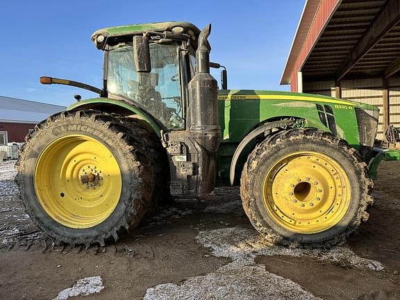 Image of John Deere 8320R equipment image 3