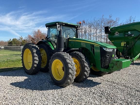 Image of John Deere 8320R equipment image 2