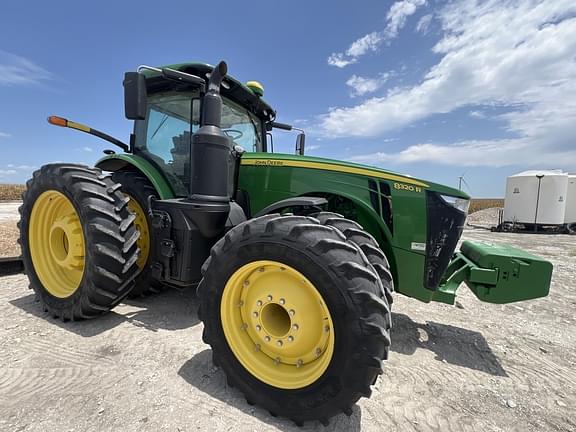 Image of John Deere 8320R equipment image 4