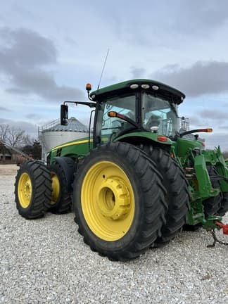 Image of John Deere 8320R equipment image 3
