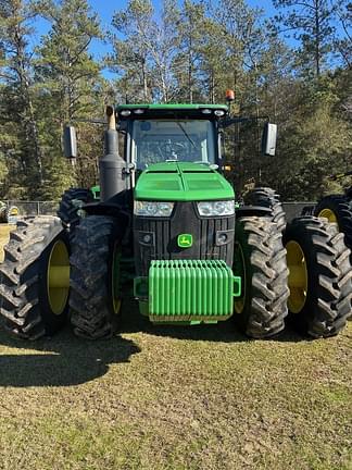 Image of John Deere 8320R equipment image 2