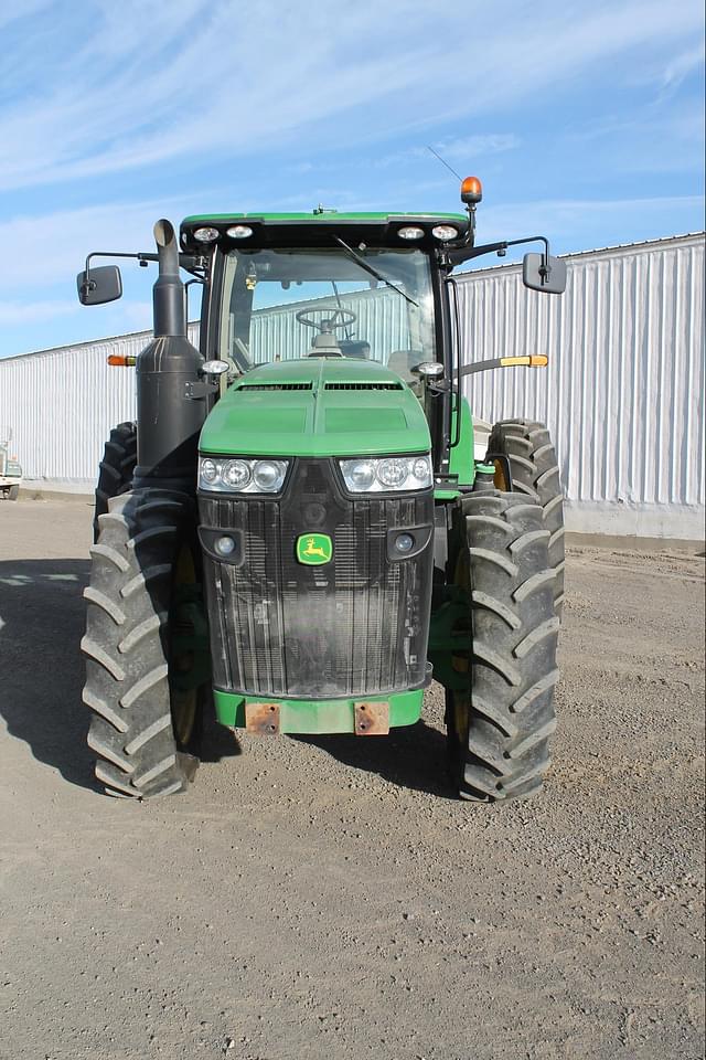 Image of John Deere 8320R equipment image 3