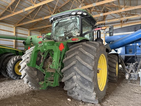 Image of John Deere 8320R equipment image 2