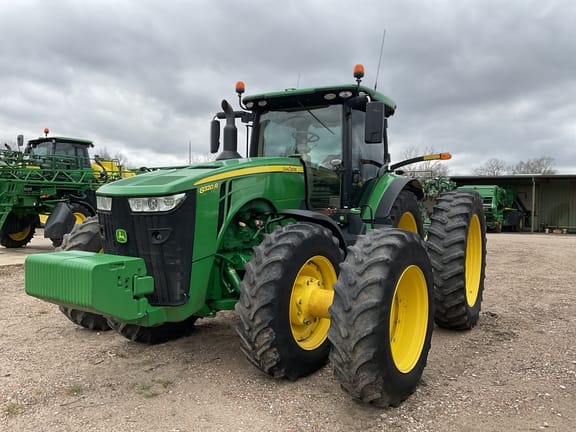 Main image John Deere 8320R