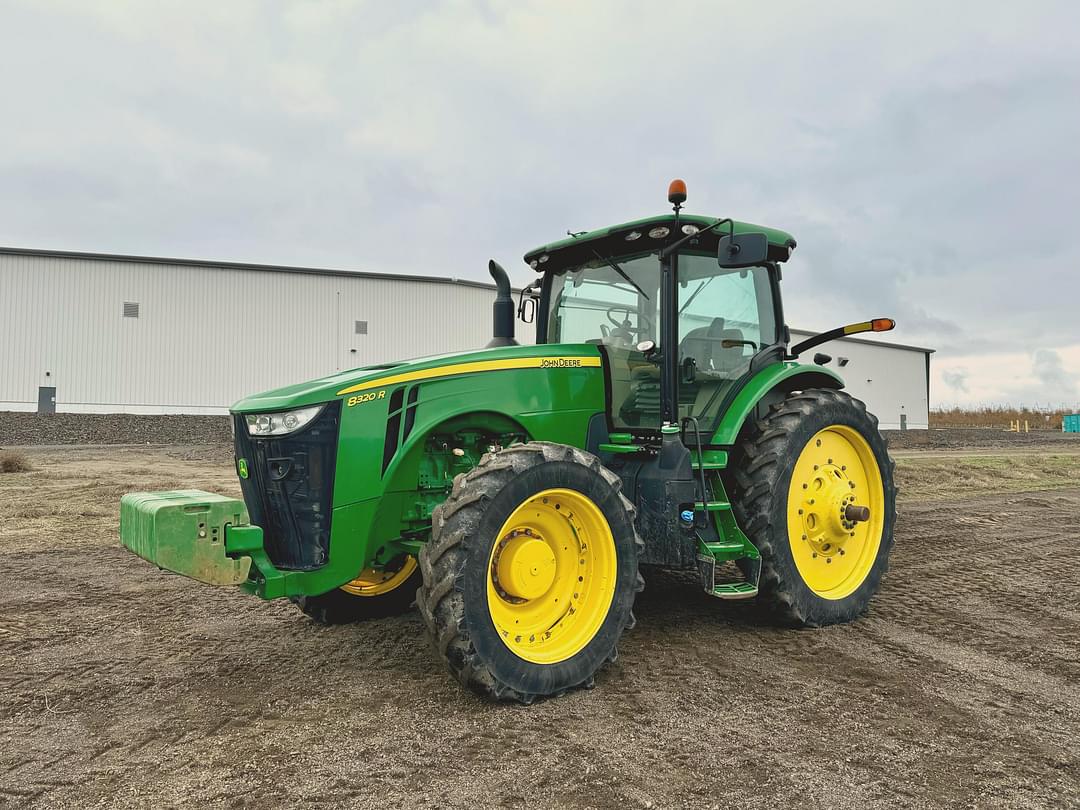 Image of John Deere 8320R Primary image