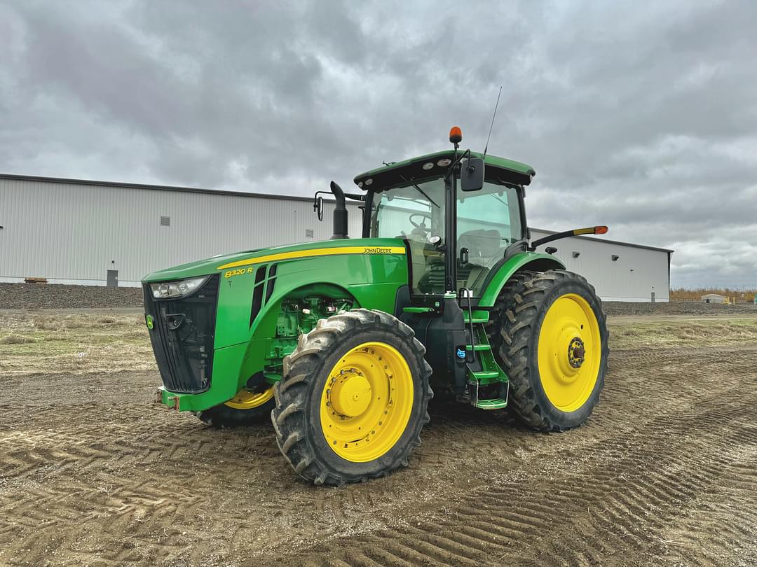 Image of John Deere 8320R Primary image