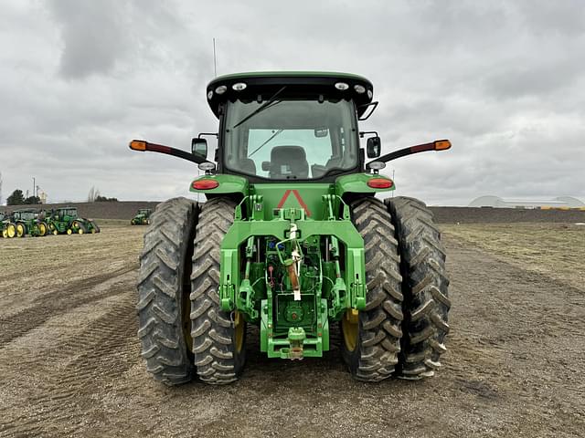 Image of John Deere 8320R equipment image 3