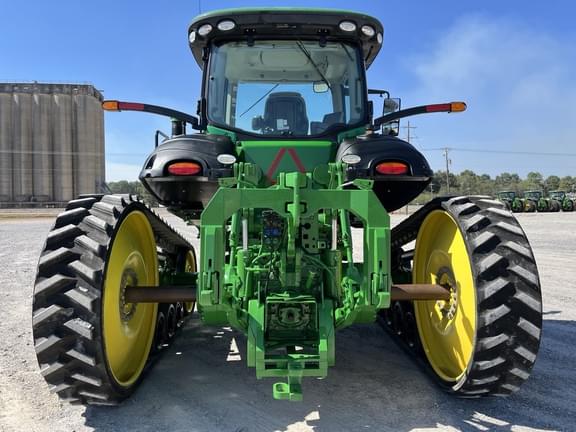Image of John Deere 8320RT equipment image 3