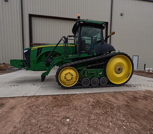 Image of John Deere 8320RT equipment image 1