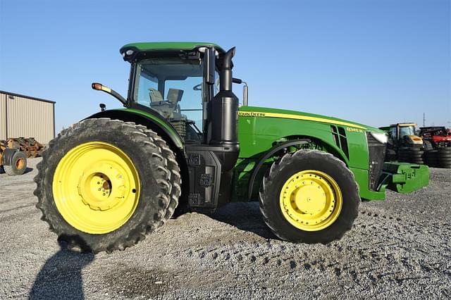 Image of John Deere 8345R equipment image 3