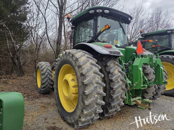 Image of John Deere 8345R equipment image 2