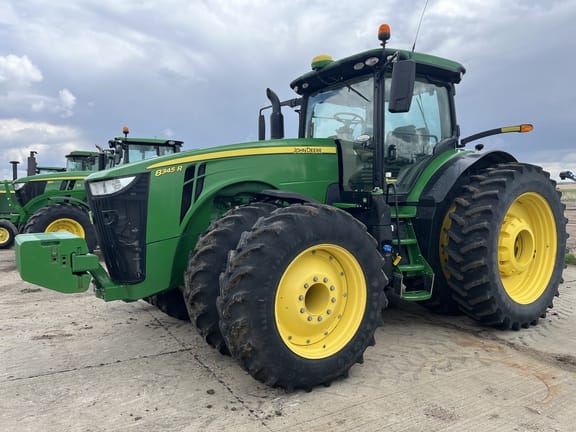 2019 John Deere 8345R Equipment Image0