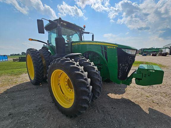 Image of John Deere 8345R equipment image 4